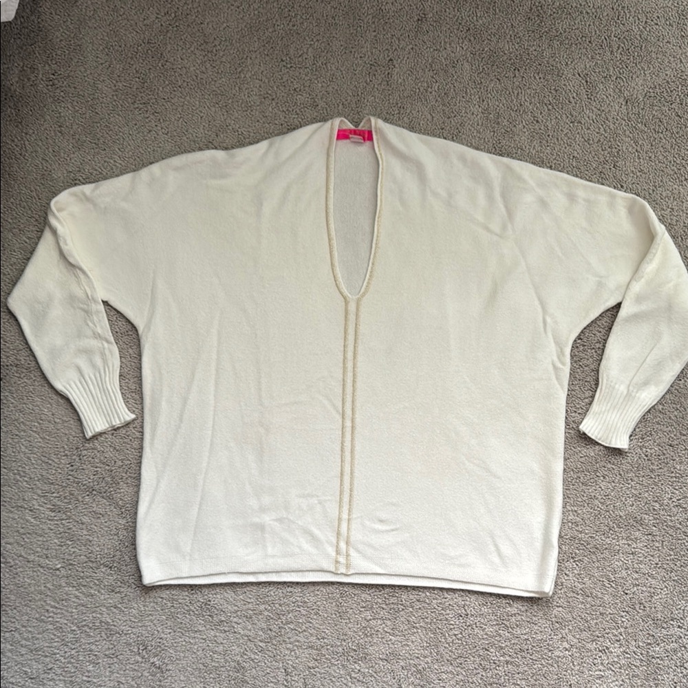 Cream/Gold Detail V-Neck Sweater